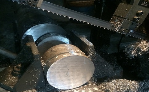 硬质合金带锯条打齿原因